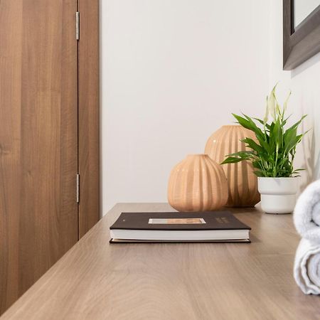 Staymela Apartments - Kappara ภายนอก รูปภาพ