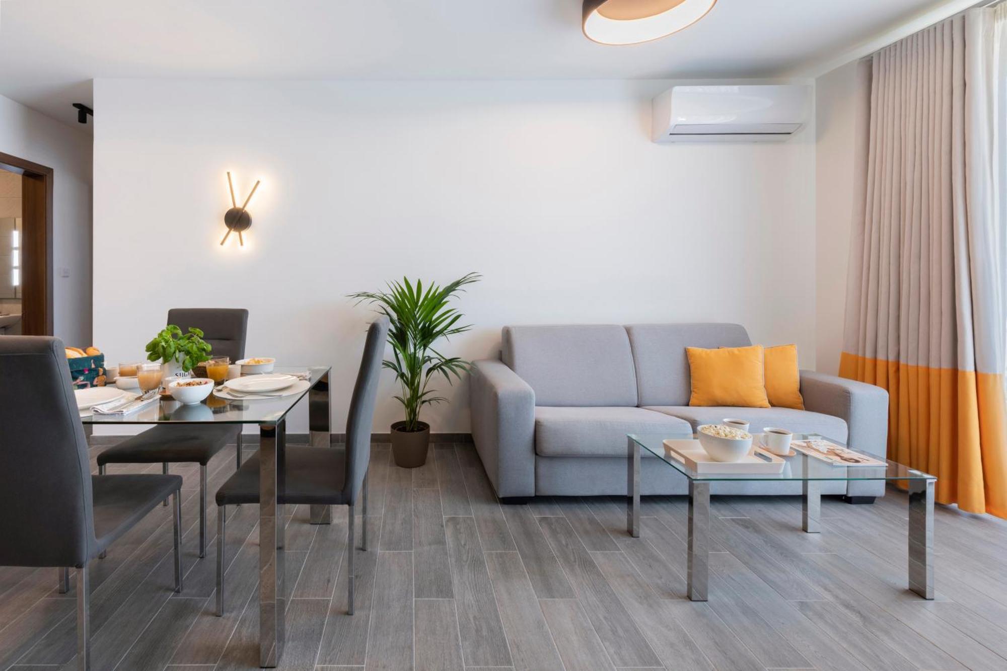 Staymela Apartments - Kappara ภายนอก รูปภาพ