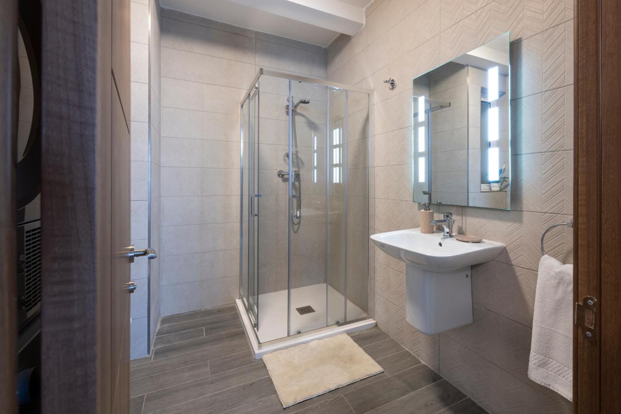 Staymela Apartments - Kappara ภายนอก รูปภาพ