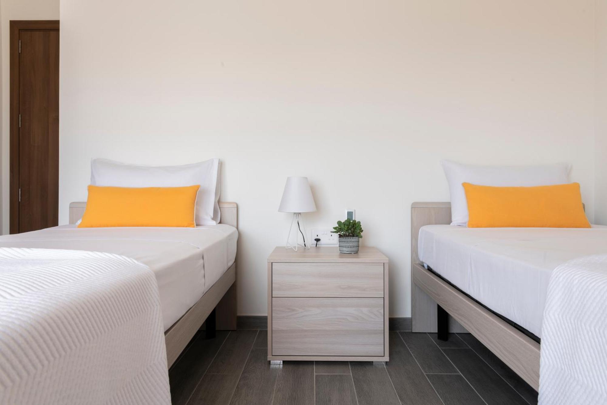 Staymela Apartments - Kappara ภายนอก รูปภาพ