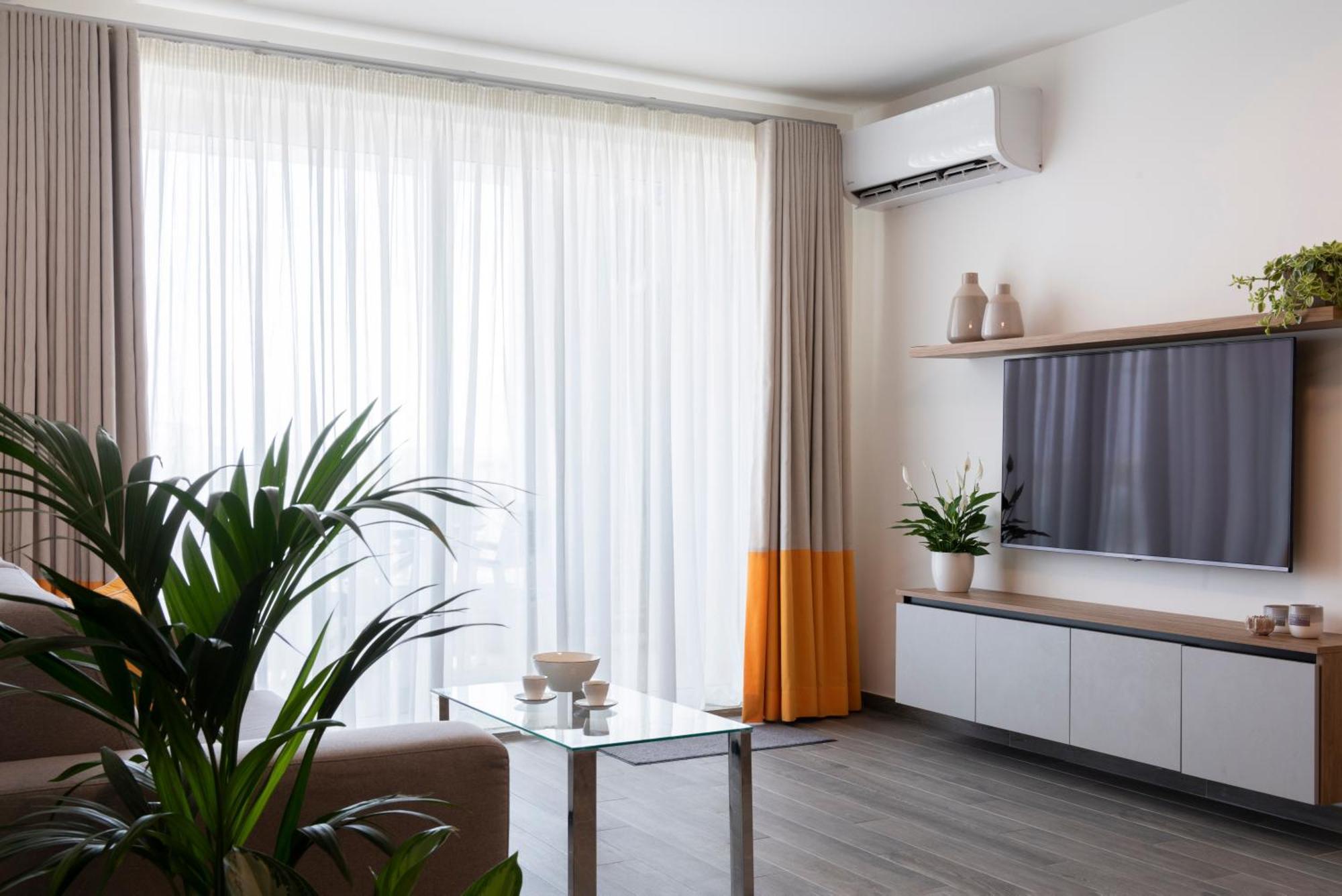 Staymela Apartments - Kappara ภายนอก รูปภาพ
