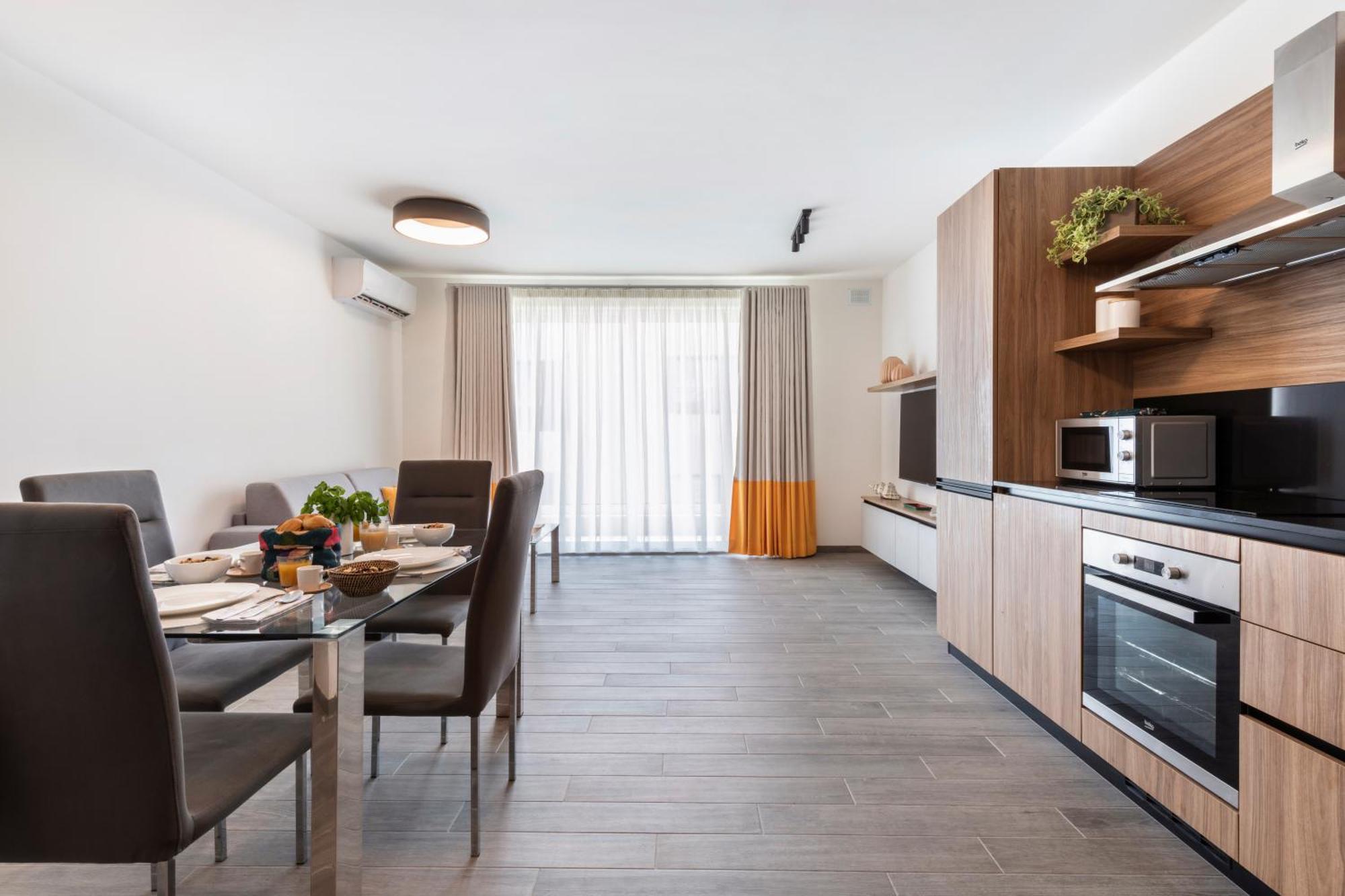 Staymela Apartments - Kappara ภายนอก รูปภาพ